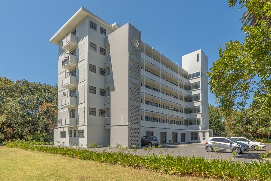 2 Bedroom Property for Sale in Rosebank Western Cape